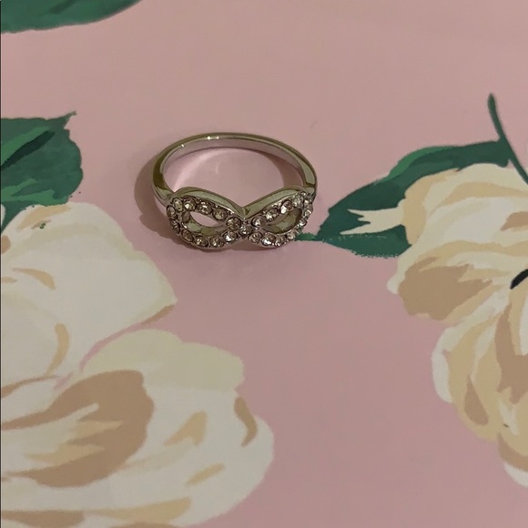 Silver pave crystal infinity band ring - Picture 6 of 6